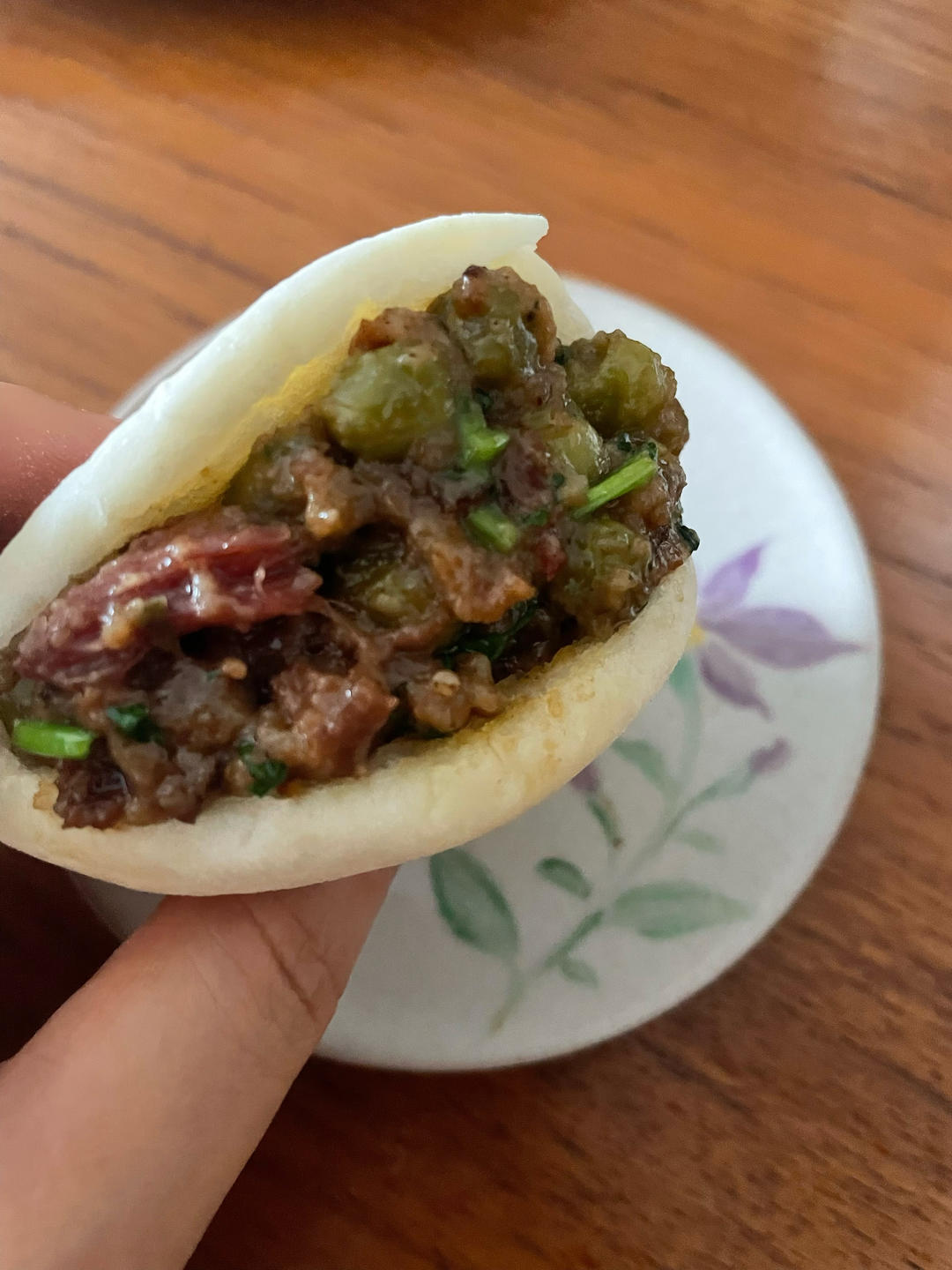 乐山小吃—粉蒸牛肉夹饼
