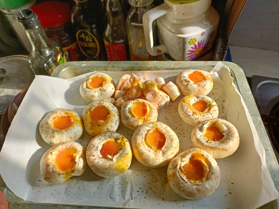 烤口蘑鹌鹑蛋