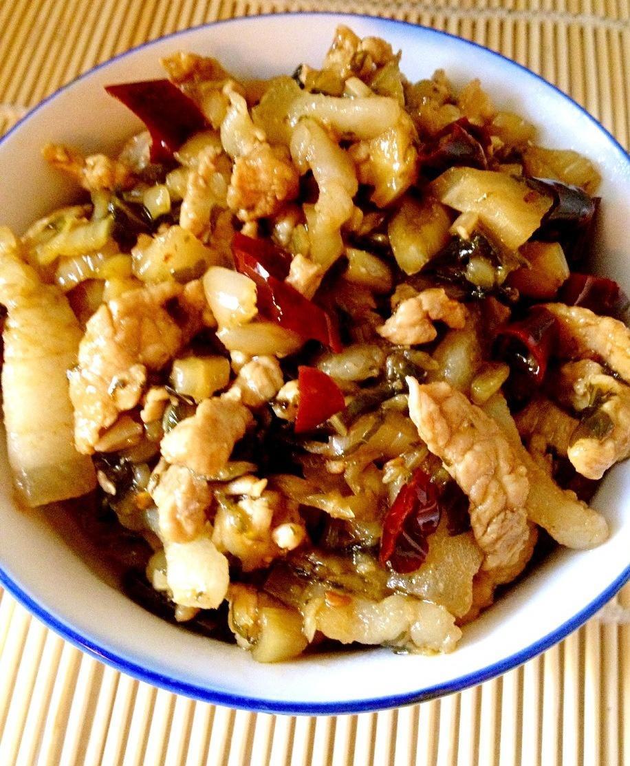 雪里蕻炒肉丝的做法