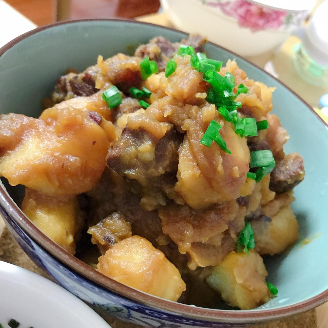 牛肉炖土豆