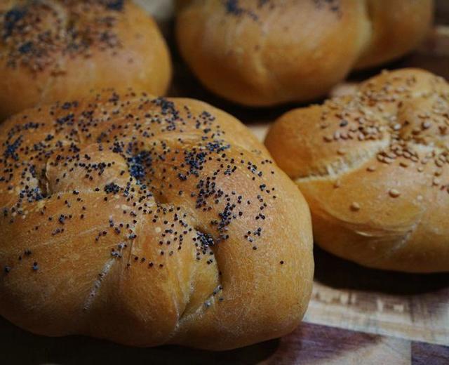 凯撒面包(Kaiser Rolls)的做法