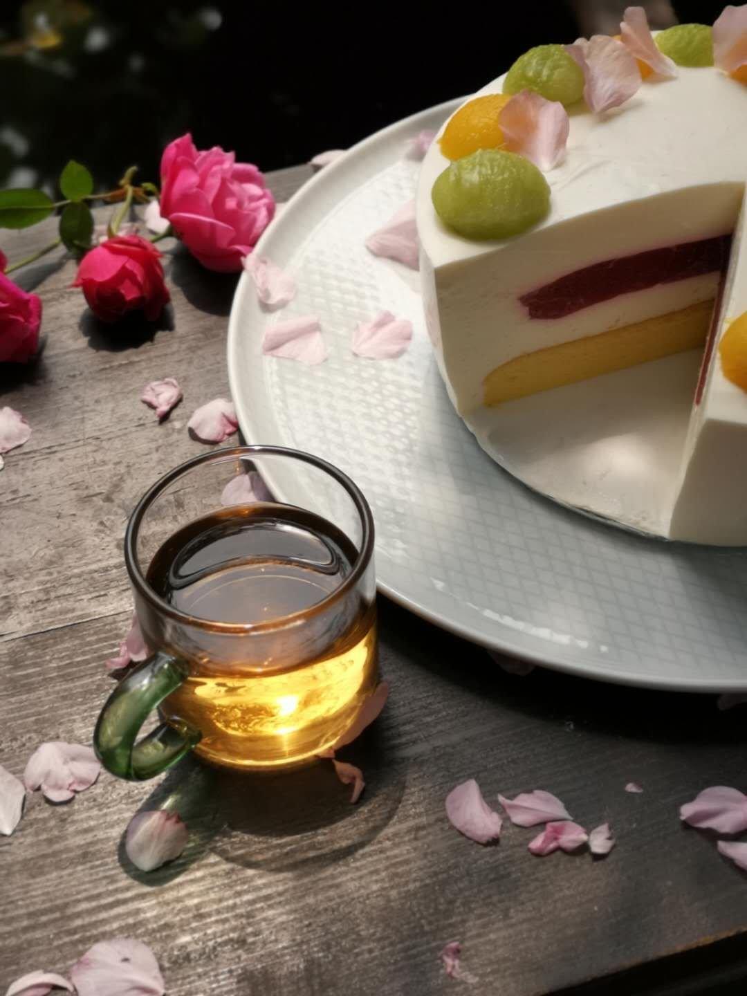 树莓夹心酸奶慕斯（6寸）