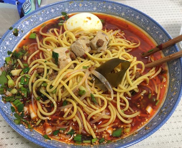 襄阳豆腐面的做法