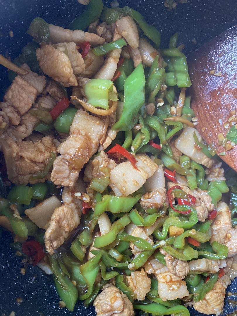 超下饭 ！小炒肉（辣椒炒肉）
