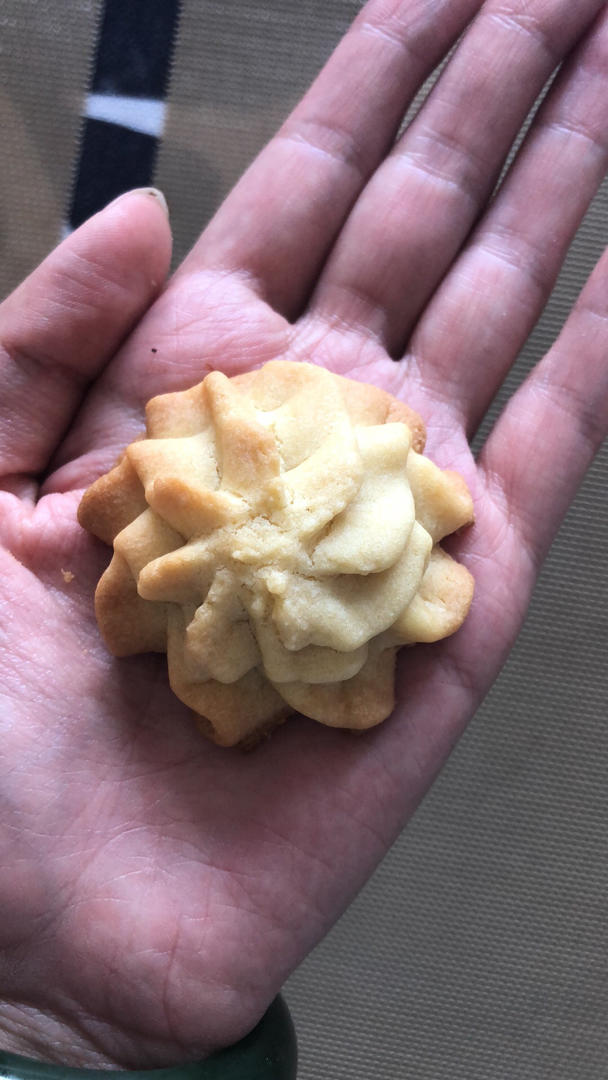 酥到掉渣的零失败黄油曲奇，新手可以一次成功！