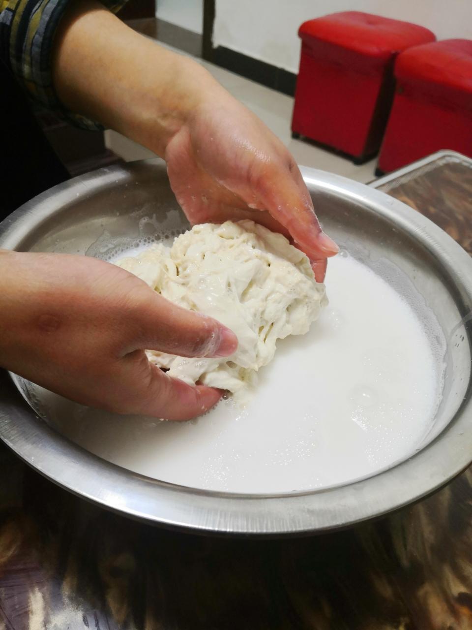 纯奶手撕吐司的做法 步骤1