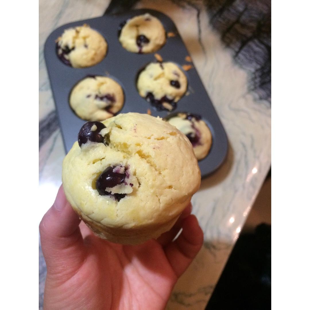 蓝莓玛芬蛋糕 Blueberry Muffin