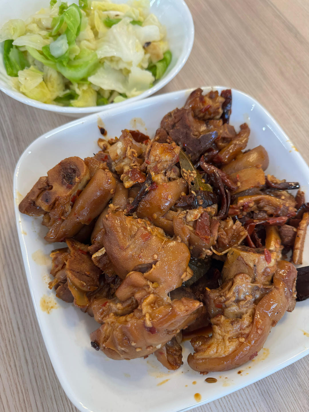 麻辣猪蹄