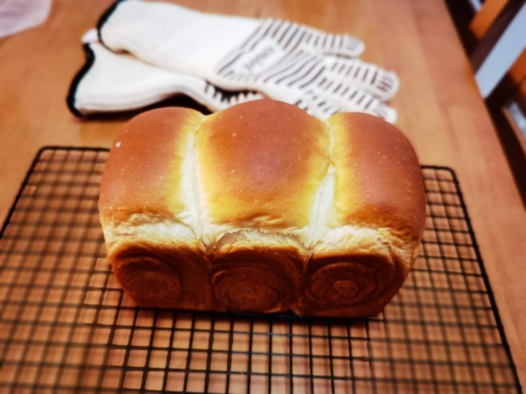 大名鼎鼎的吐司——妃娟100%中种北海道醇奶吐司