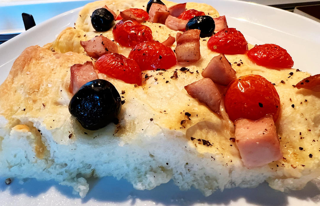 今天做手工佛卡夏，我老家最火的面包！