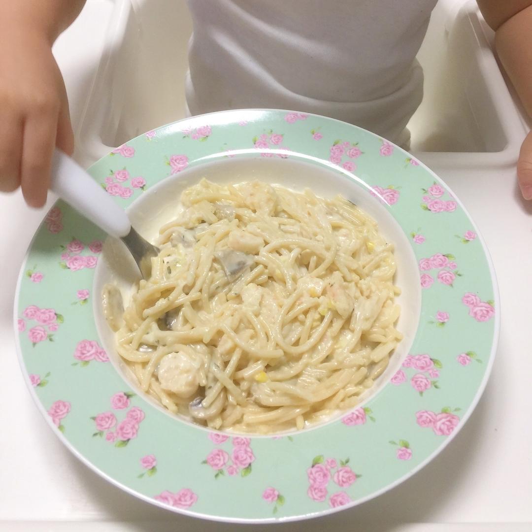 白蘑菇奶油培根意面