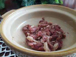 油淋葱香牛肉(简单的国宴级菜品)的做法 步骤3