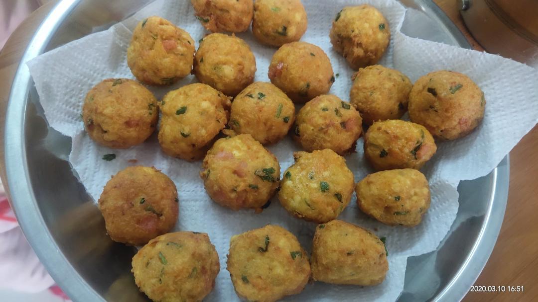 香酥豆腐丸子（外酥里嫩）