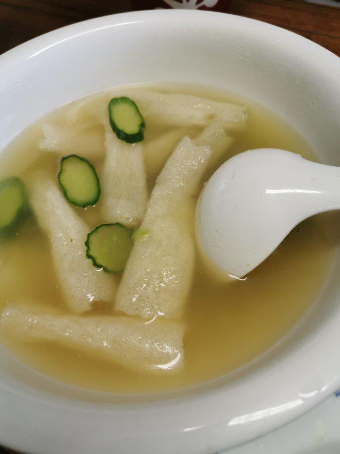 “鲜”美的减肥刮油快手汤：短裙竹荪黄瓜汤