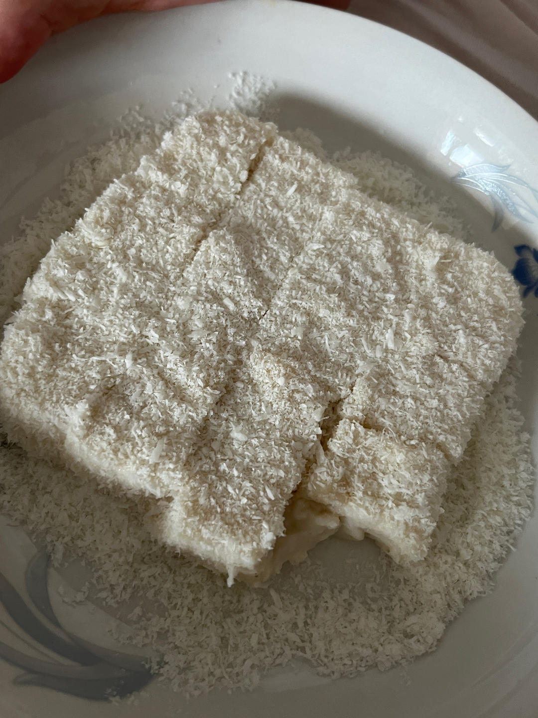 完胜85‘C的牛奶椰蓉小方
