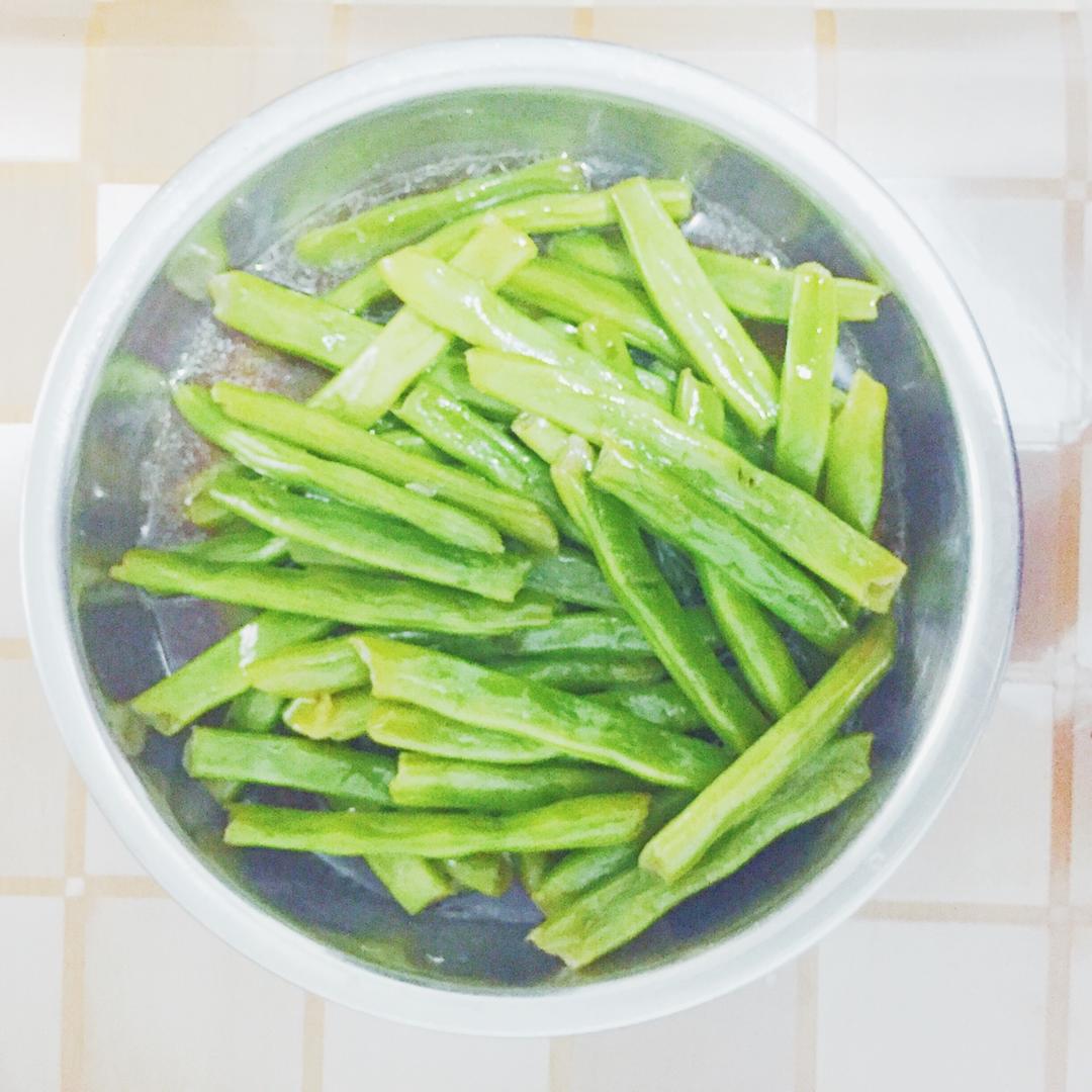 素炒扁豆(豆角、四季豆)