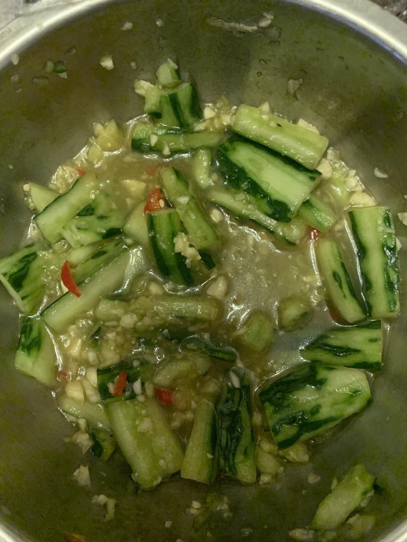 赞不绝口拍黄瓜🥒