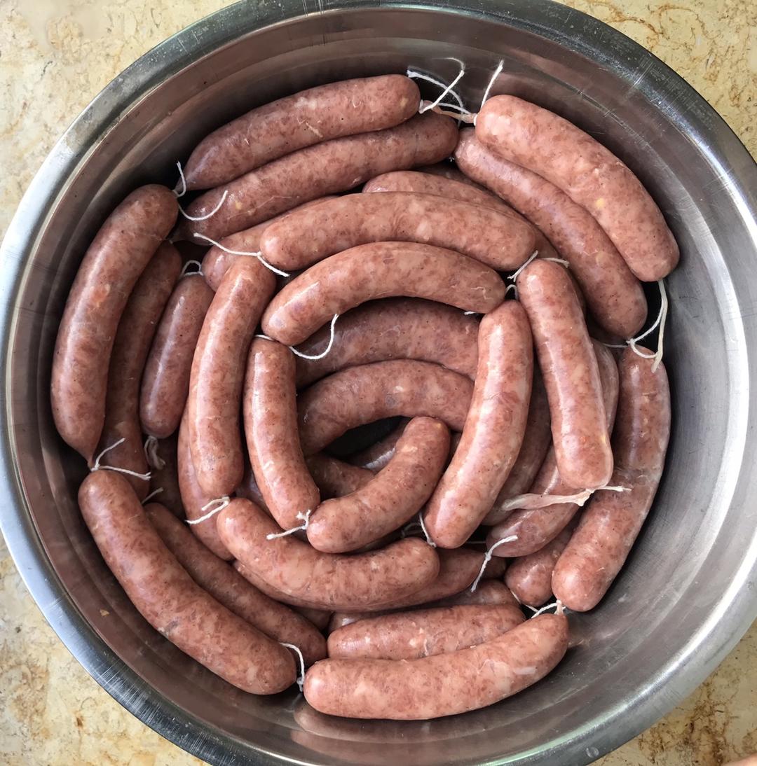 秘制黑胡椒风味脆皮肠