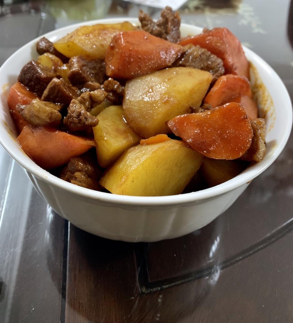 番茄土豆炖牛腩