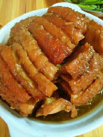 箫林听阈做的香芋扣肉