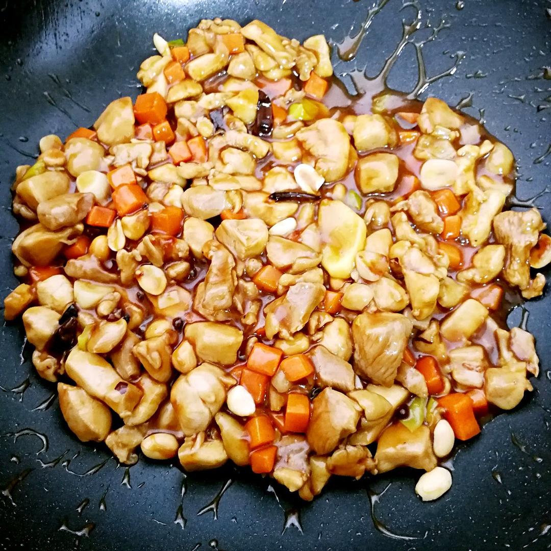 宫保鸡丁！最正宗最讲究的做法！