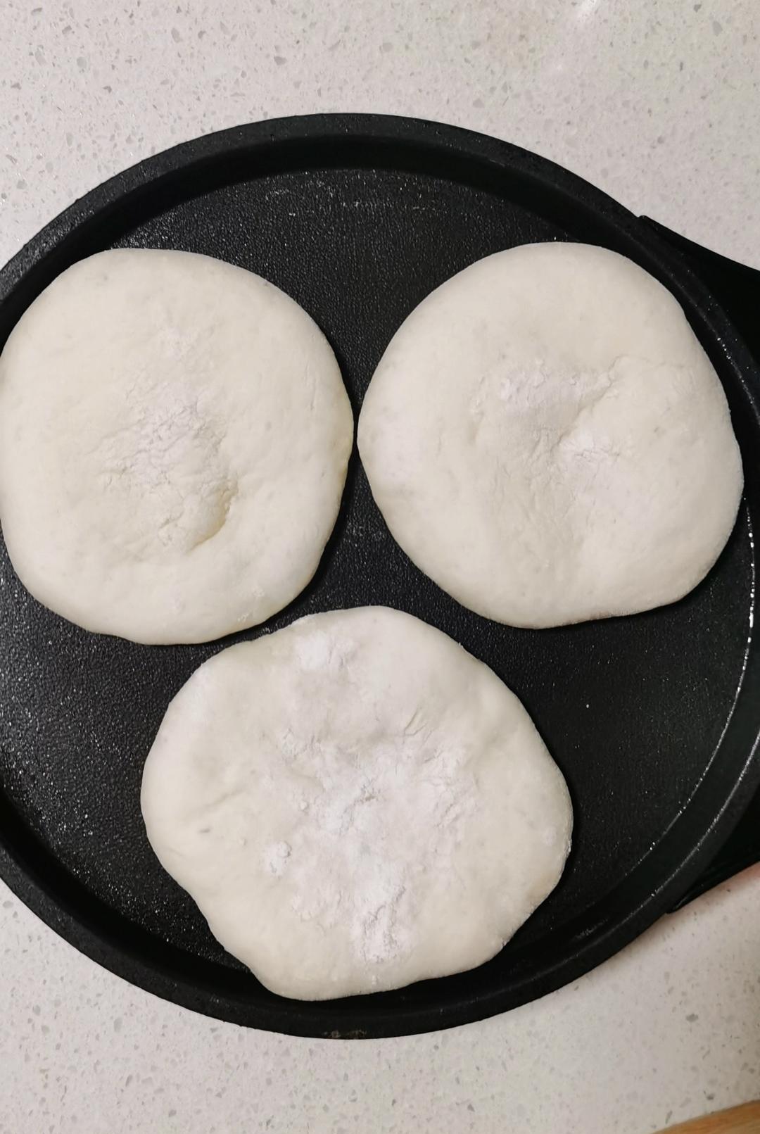 超宣软的发面饼