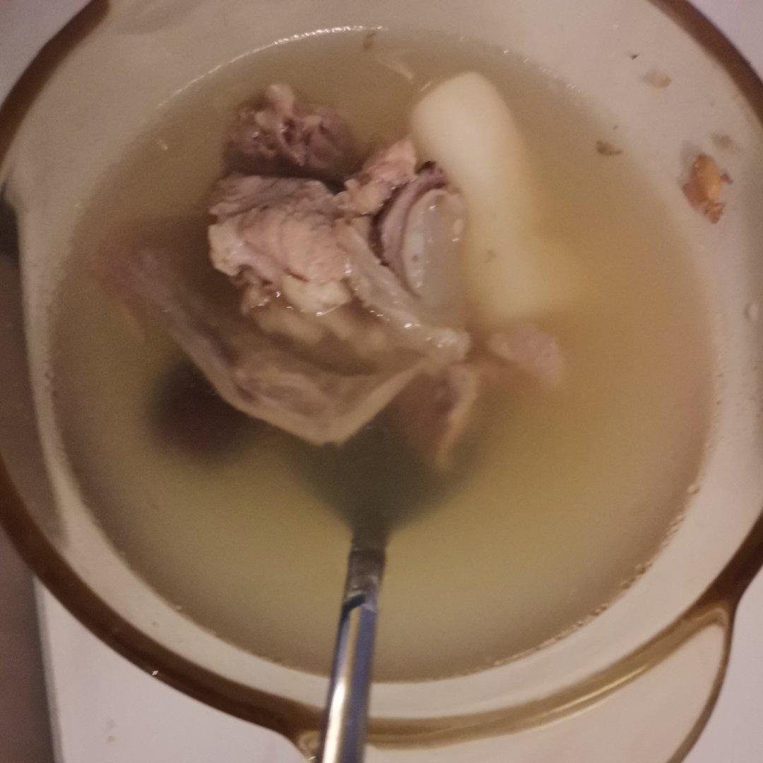 孕早期汤谱第二弹～健脾祛湿的山药炖鸽子