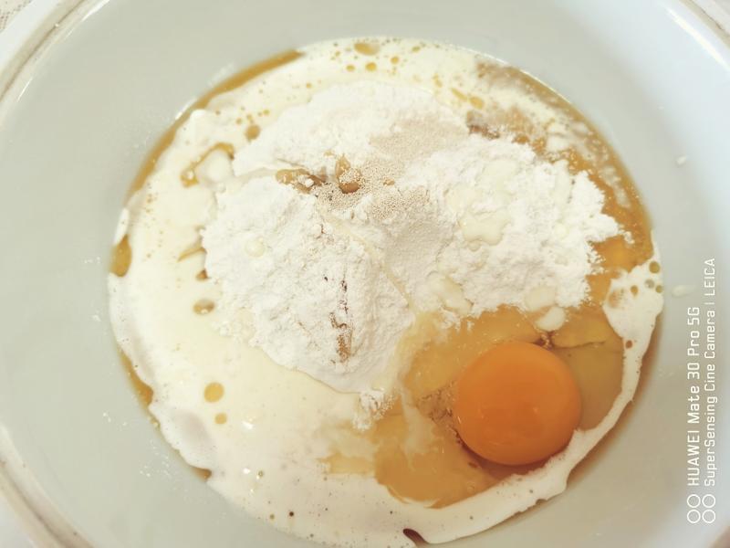 纯奶手撕吐司的做法 步骤1