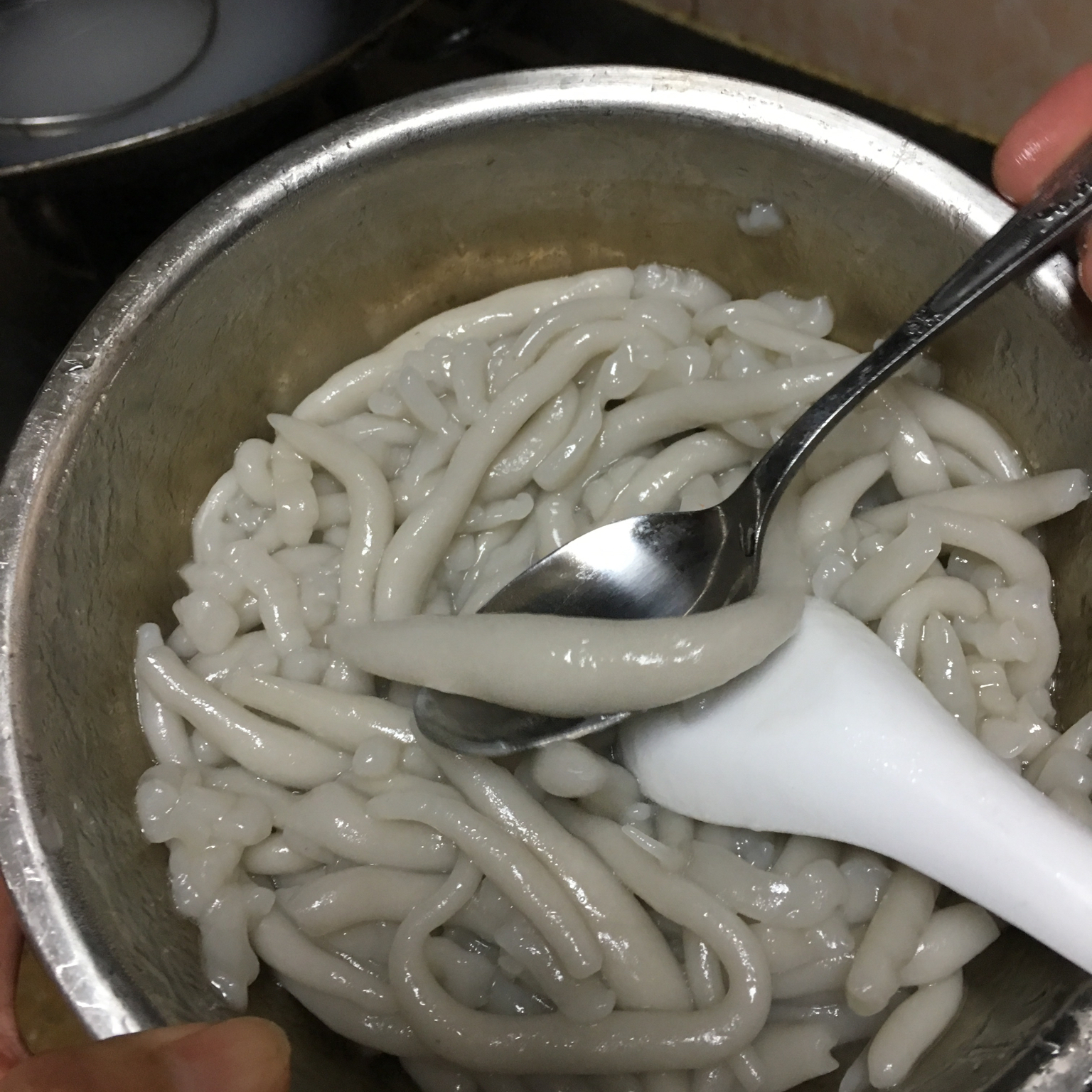 玫瑰稻草人做的客家老鼠粄