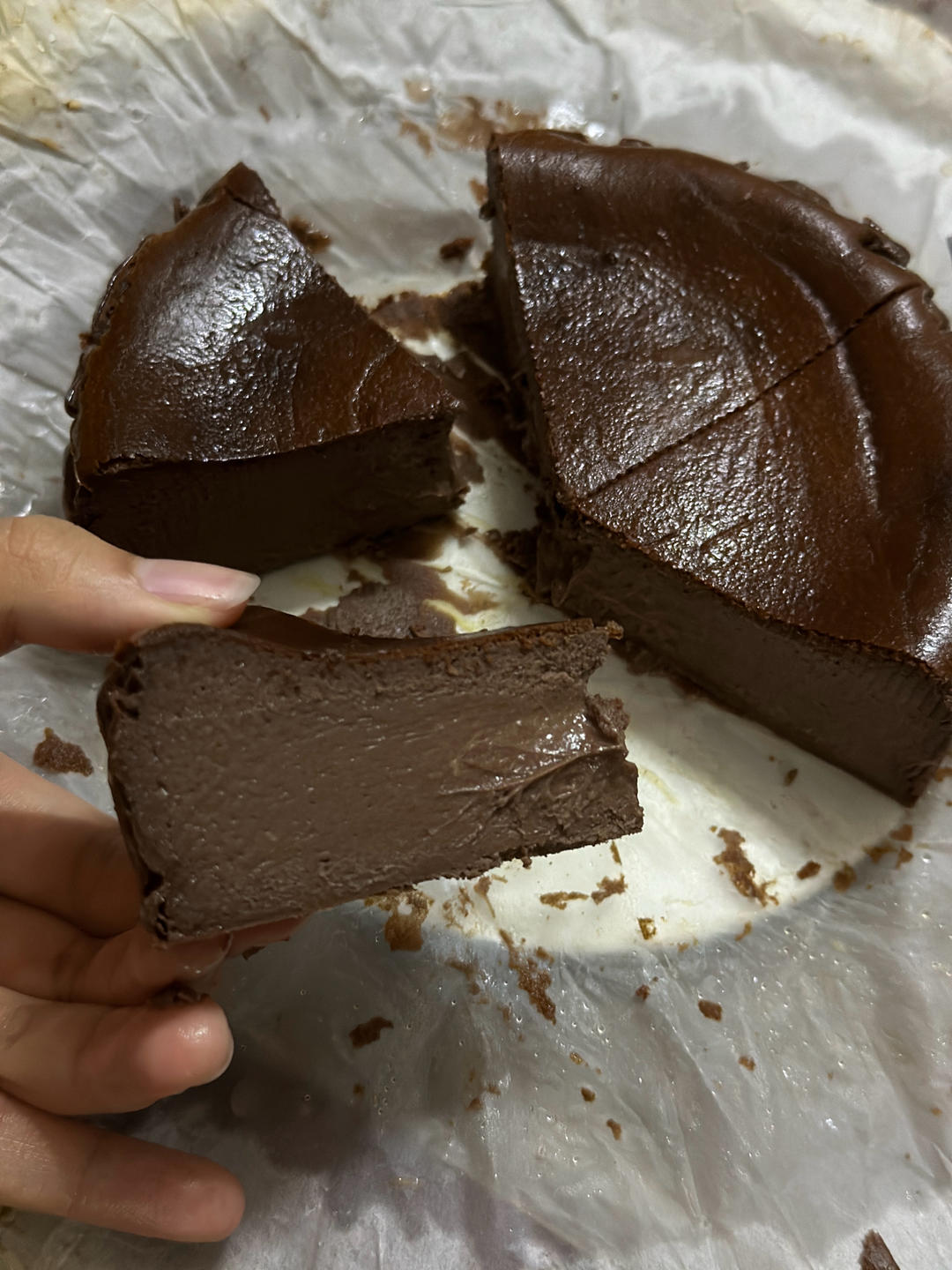 巧克力巴斯克蛋糕