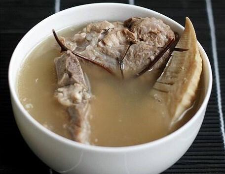 【小森妈妈菜谱】五指毛桃祛湿汤-健脾祛湿