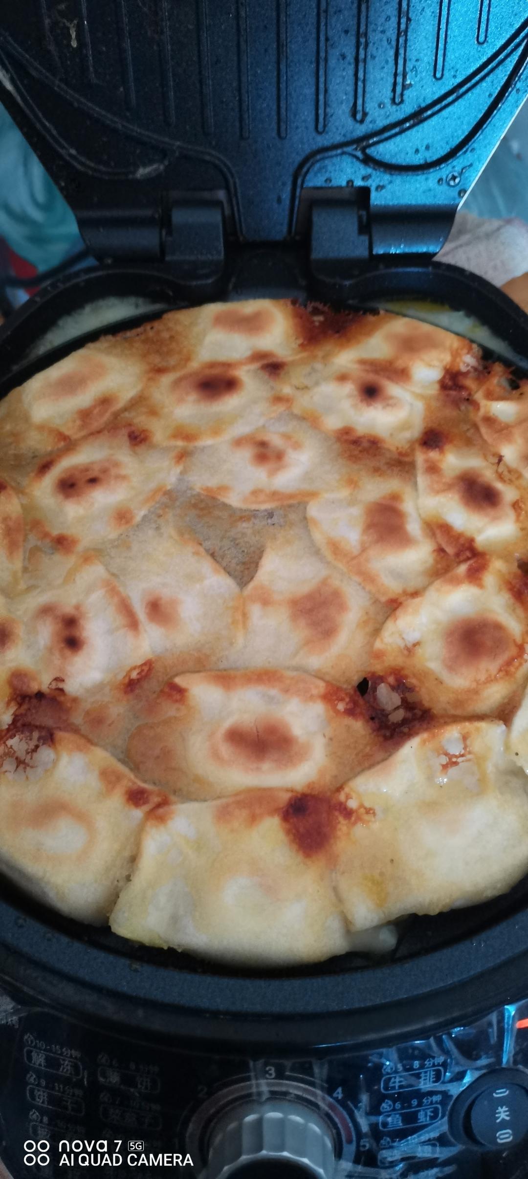 冰箱冷冻水饺做煎饺
