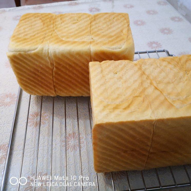 纯奶手撕吐司