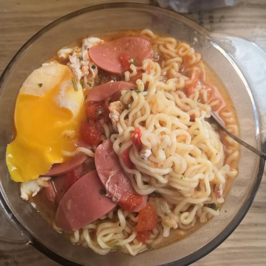 宿舍煮泡面的做法