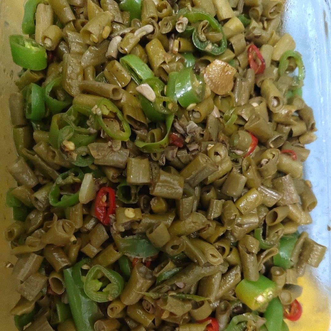 简单又下饭的酸豆角炒肉末