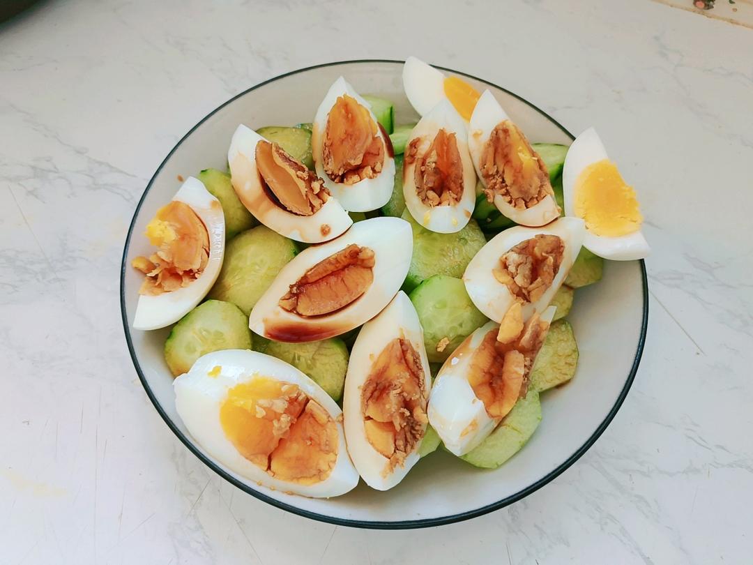 日瘦一斤的减脂菜黄瓜拌鸡蛋