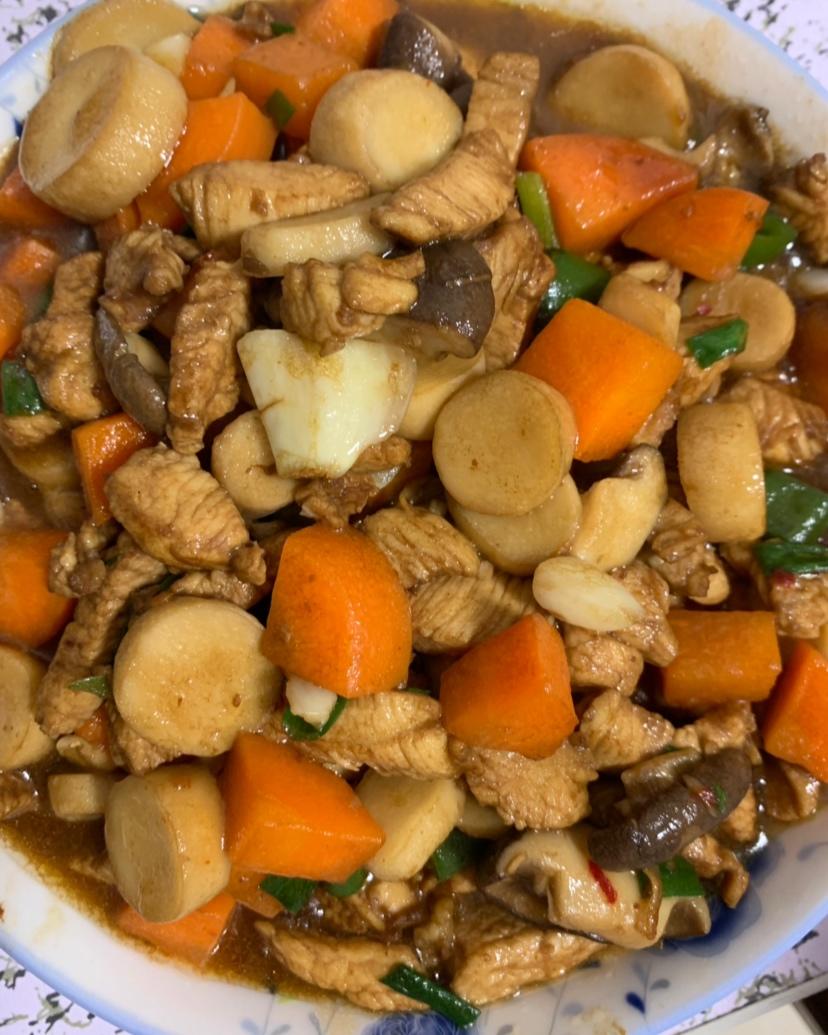 减肥餐：鸡胸肉炒杏鲍菇