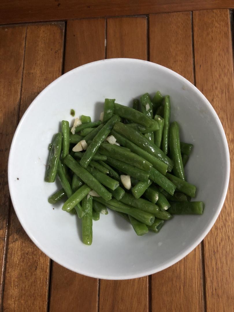 蒜炒刀豆