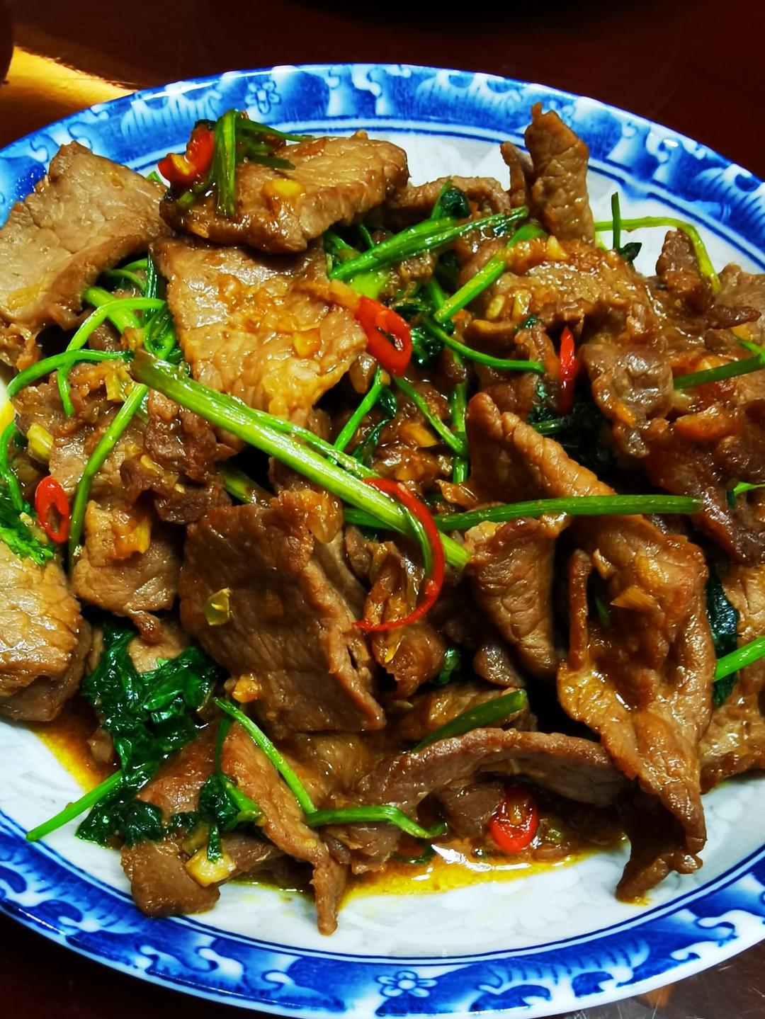 小炒黄牛肉