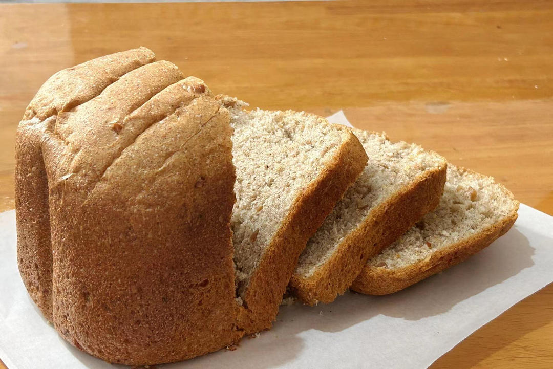 全麦面包（柏翠 PE6280 面包机 懒人版）