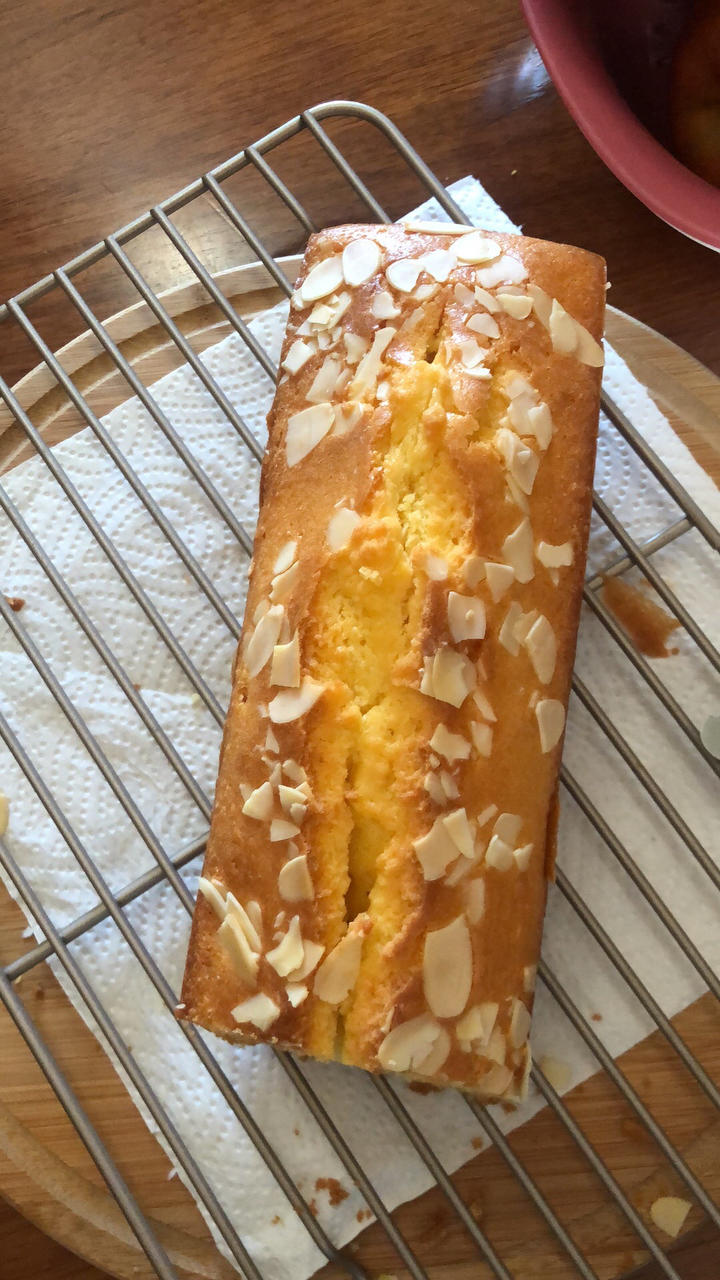 漫漫27做的牛油重磅蛋糕