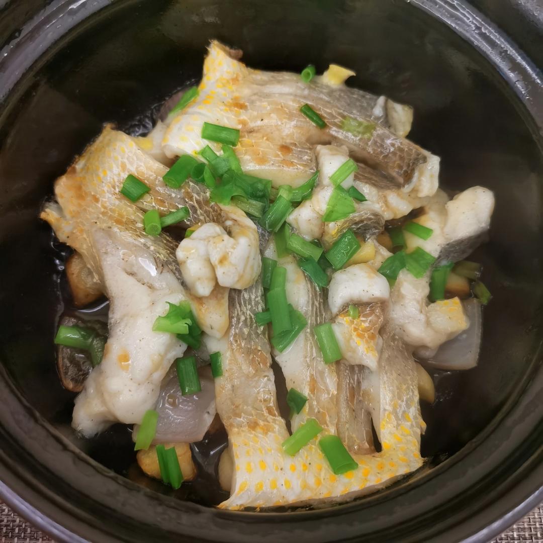 20分钟上桌：啫啫黄鱼煲