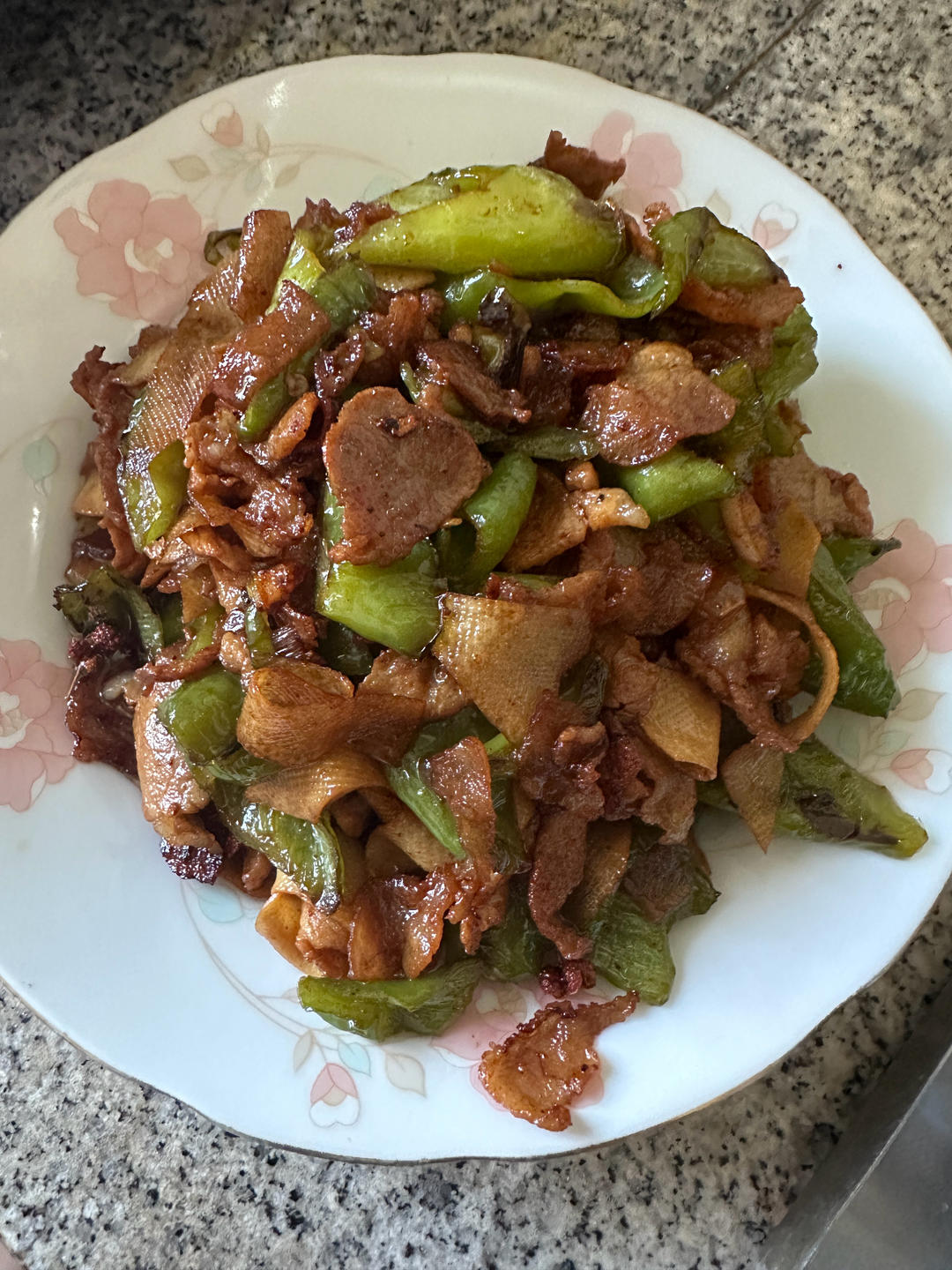 😍超好吃！还原费大厨辣椒炒肉！