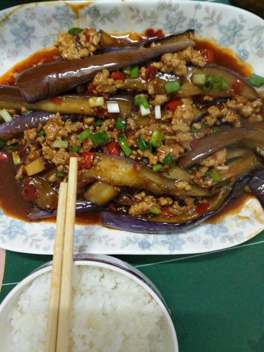 红烧肉沫茄子