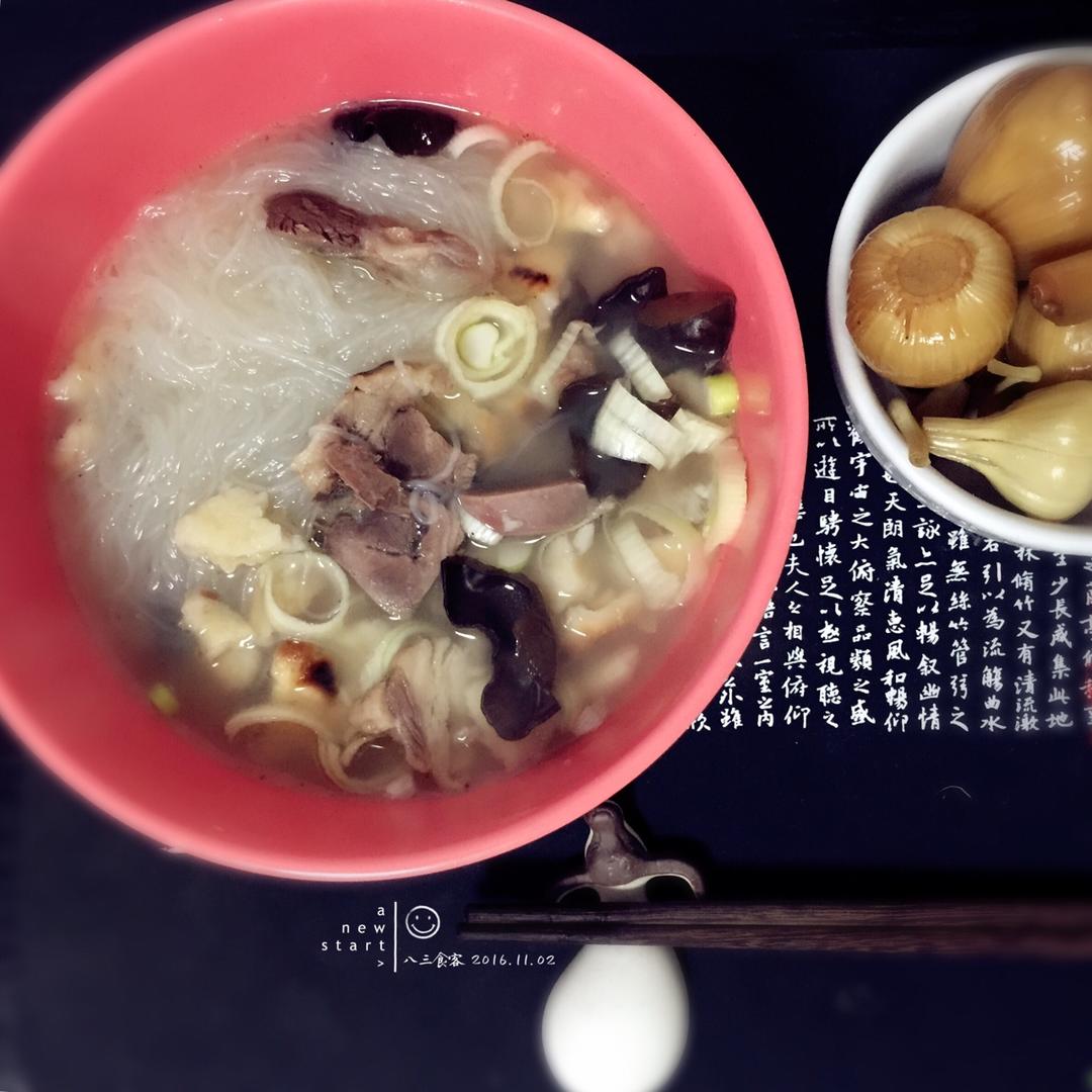 羊肉泡馍