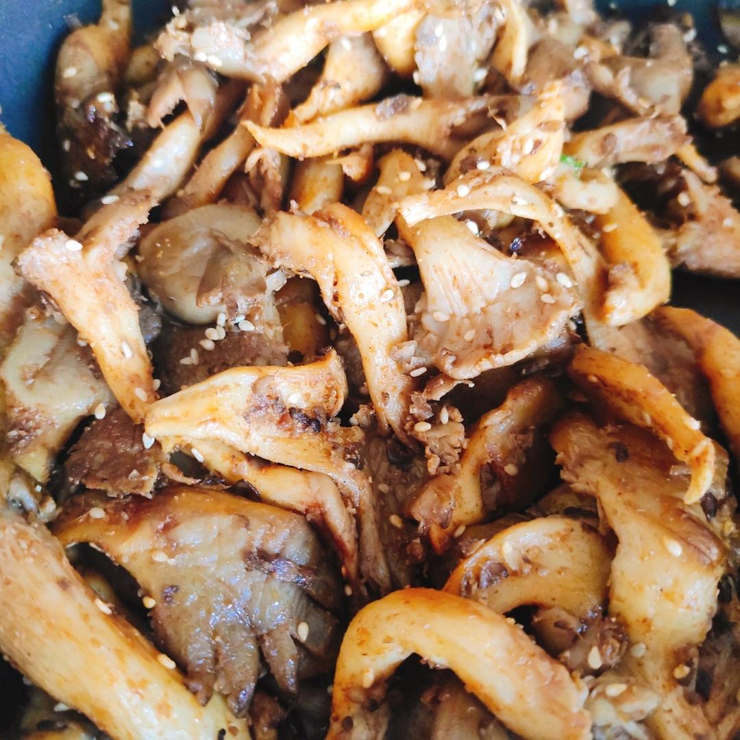 干煸平菇（有肉的味道）