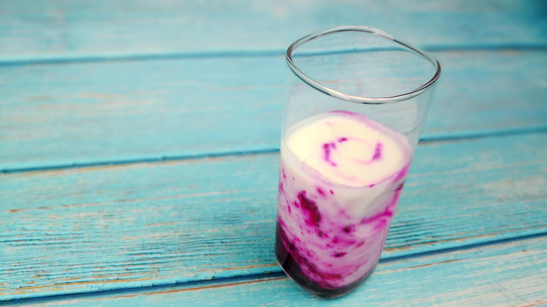 「行者奶爸」梦幻星空饮料，比脏脏茶还好喝