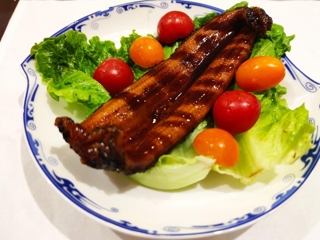 蒲烧鳗鱼饭