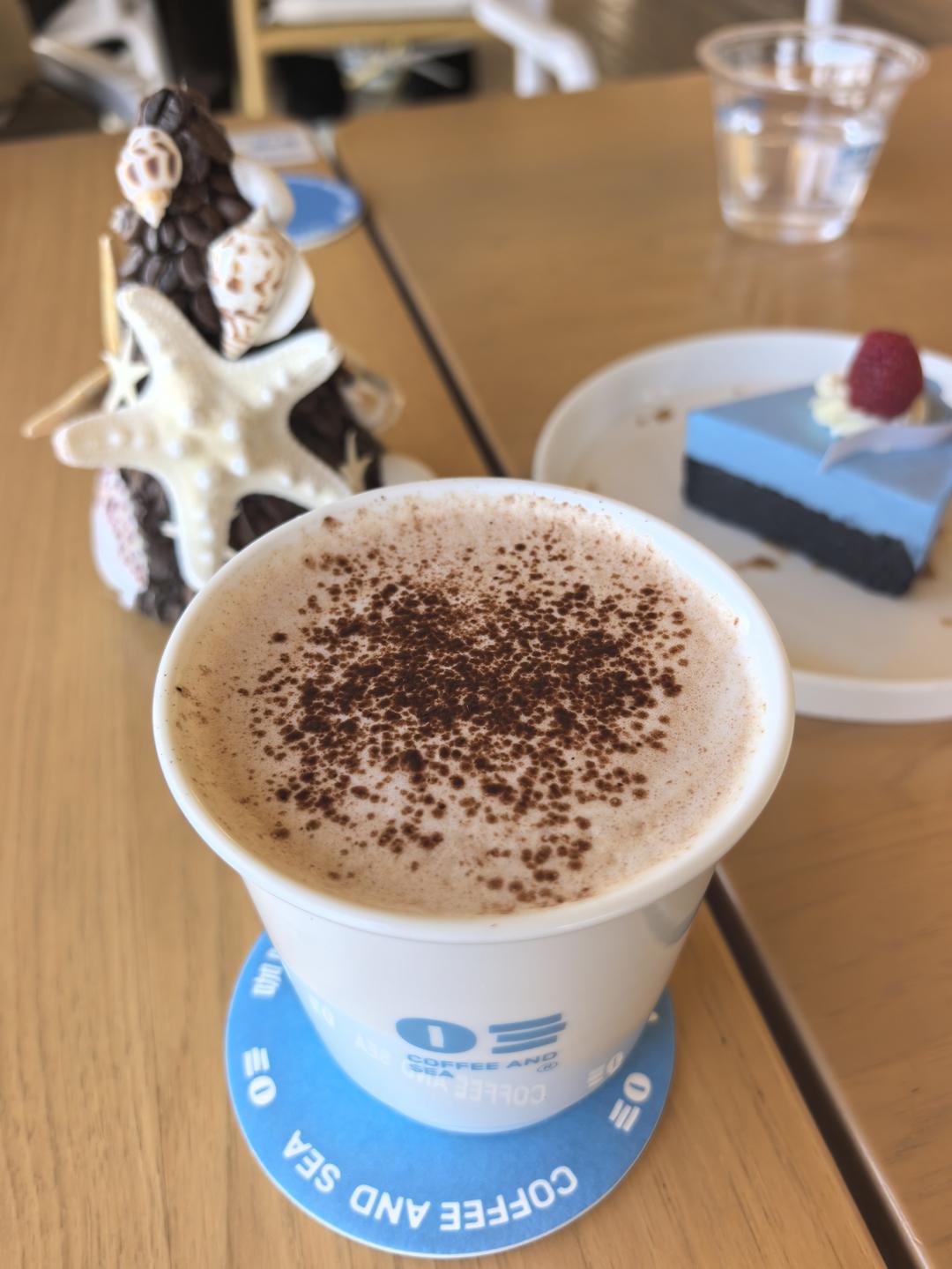 下午茶•2025年12月11日