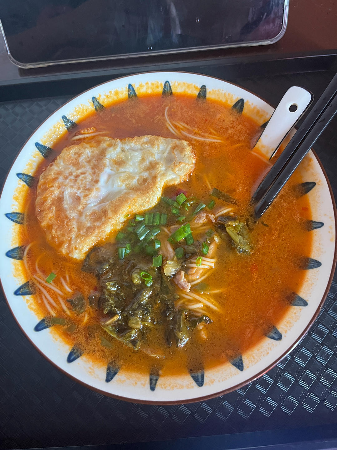汤都要喝光的西红柿鸡蛋面